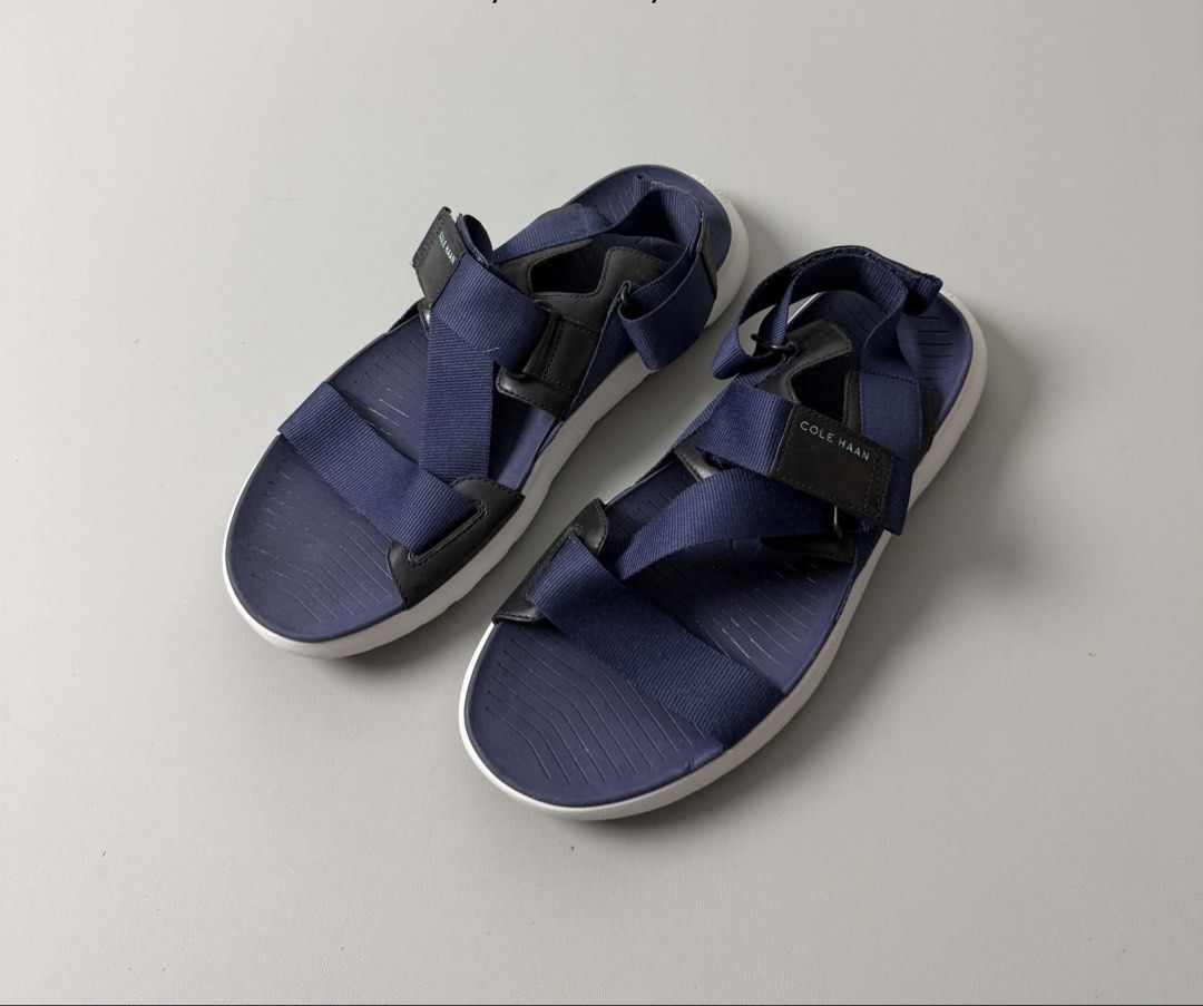 COLE HAAN ZEROGRAND MVR SANDALS (Category: Sneakers) located in Guagua. Submitted by sweetboyy (Listing ID 1468869996, Image 1). Description: COLE HAAN ZEROGRAND MVR SANDALS SIZE 10US/ 44EUR/ 28CM 1 MENS.