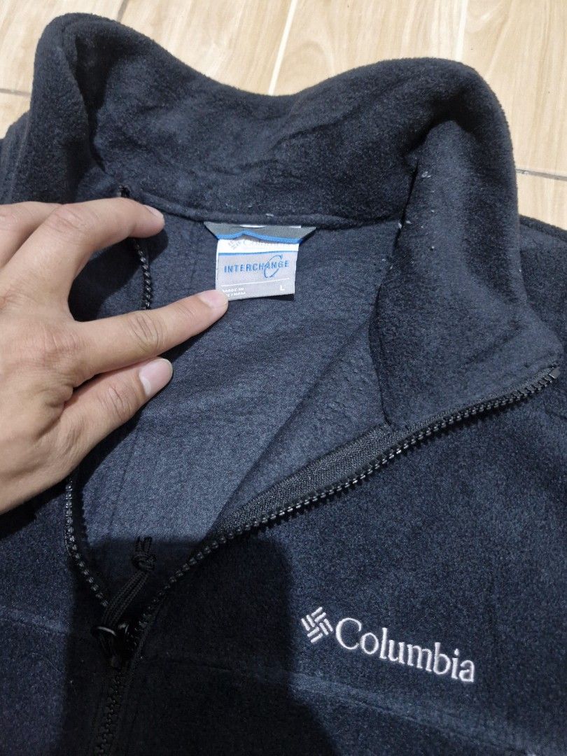 Columbia interchange (Category: Coats, Jackets and Outerwear) located in Antipolo. Submitted by kentoy6666 (Listing ID 1468901759, Image 3). Description: .