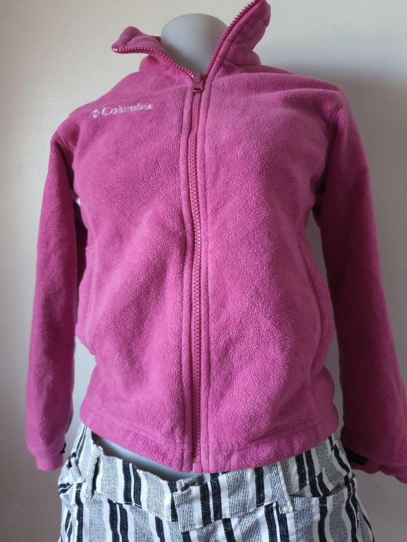 Columbia Pink Fleece Zip-Up Jacket (Category: Coats, Jackets and Outerwear) located in Meycauayan. Submitted by shoptoown (Listing ID 1468724347, Image 1). Description: - Authentic Columbia zip-up fleece jacket in a vibrant bright pink color - Made from ultra-soft and warm material to keep you cozy during cold days - Features a high collar for extra neck protection against the wind - Equipped with convenient front pockets for your essentials - Ac