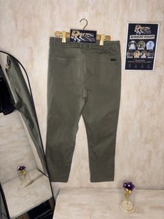 (Category: ) located in . Submitted by pormanation-thrift-store (Listing ID 1468890448, Image 1). Description: .