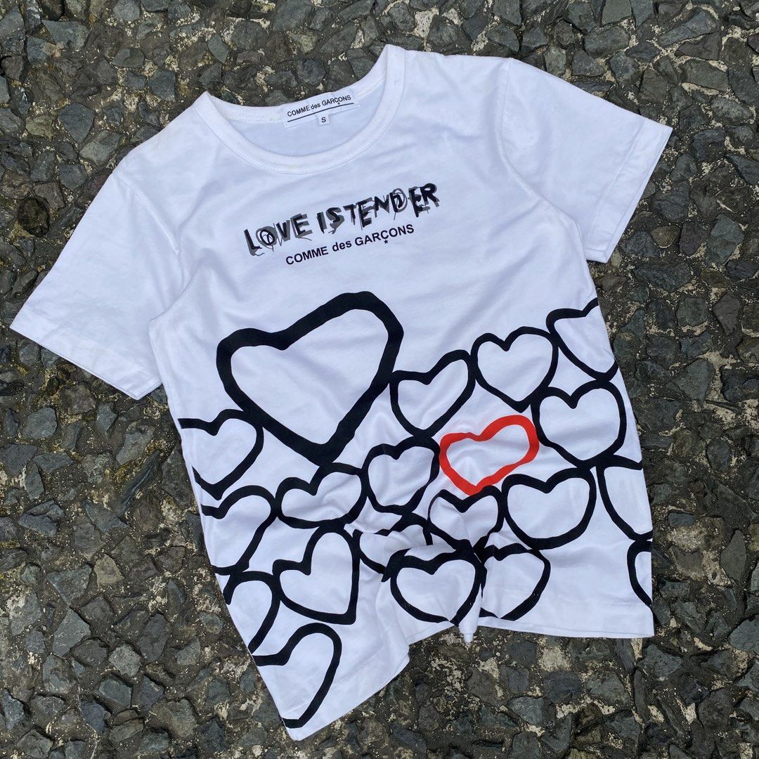 Comme Des Garcons Shirt (Category: Luxury Apparel) located in Quezon City. Submitted by rebirthalley (Listing ID 1468776244, Image 3). Description: Width-16 Length-23 Sleeve-6.5 Shoulder-15 Hem-16 Excellent Need wash Only.
