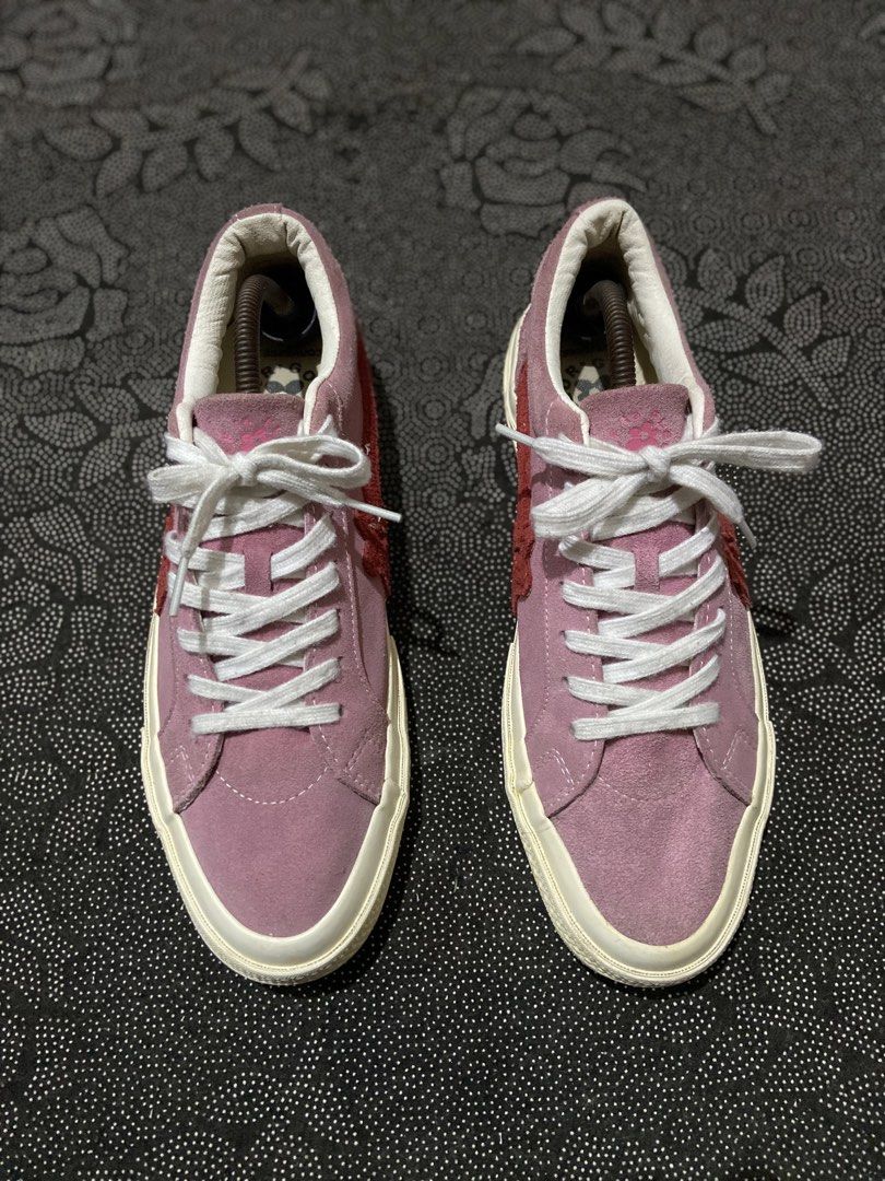 Converse One Star x Golf Le Fleur Pink🔥 (Category: Sneakers) located in Liloan. Submitted by kjsneaks (Listing ID 1468807537, Image 2). Description: WTS📢 SOLID COLLABORATION💯 Size 9 men fit 10, 27.5cm Original Excellent condition Sign of usage Can do shipping Dm me📥.