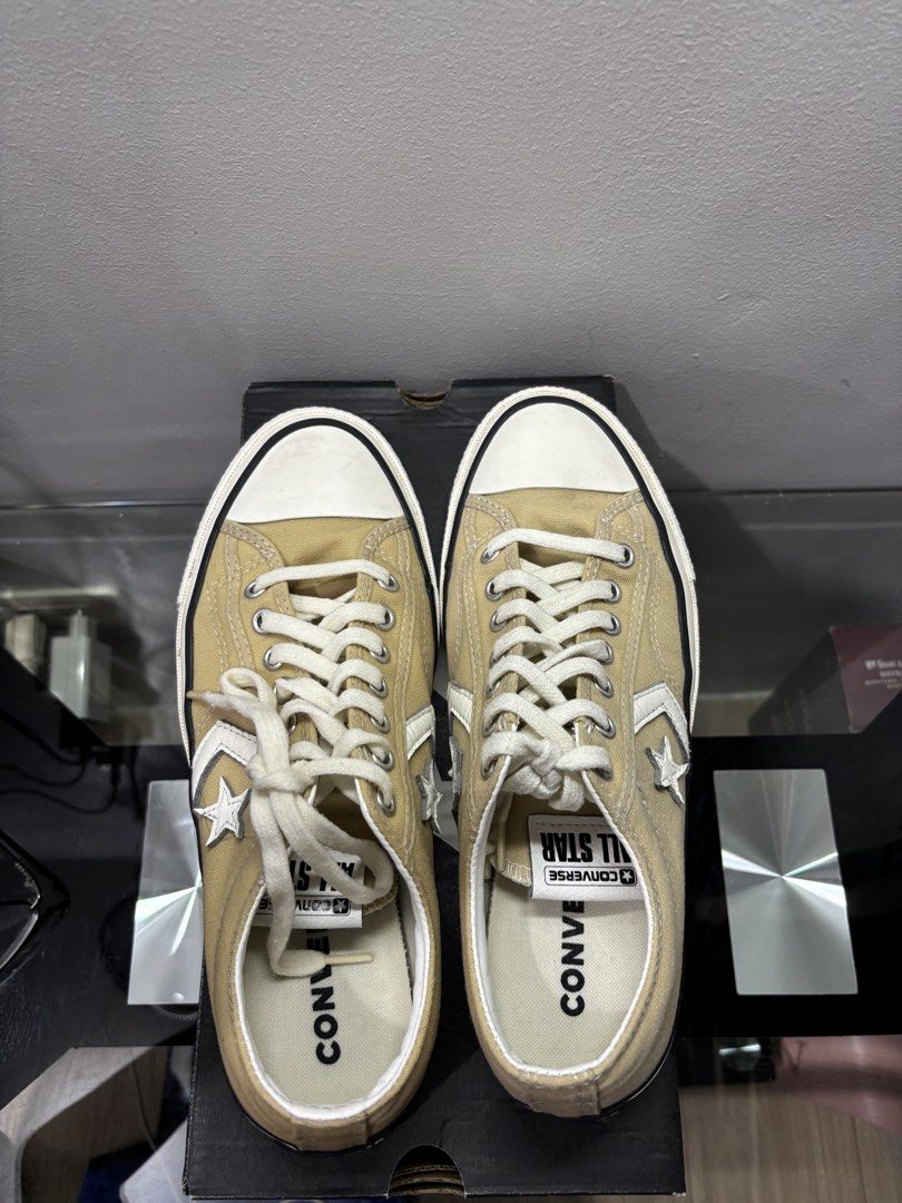 CONVERSE STAR PLAYER 76 (Category: Casual Shoes) located in Manila. Submitted by jonard2297 (Listing ID 1468766349, Image 3). Description: - With box - Size 7.5 - 25.5 cm.