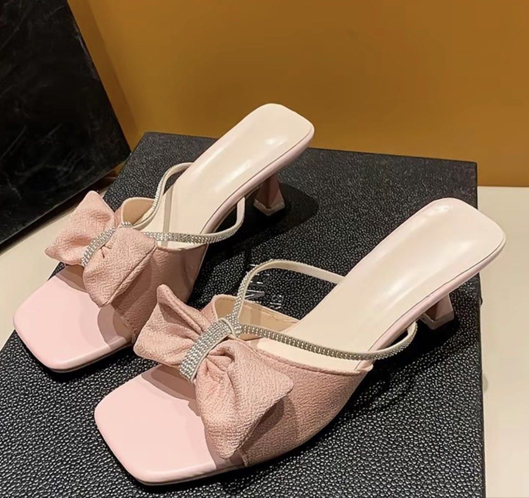 Coquette kitten heels (Category: Heels) located in Manila. Submitted by findsbysteph (Listing ID 1468805950, Image 1). Description: .