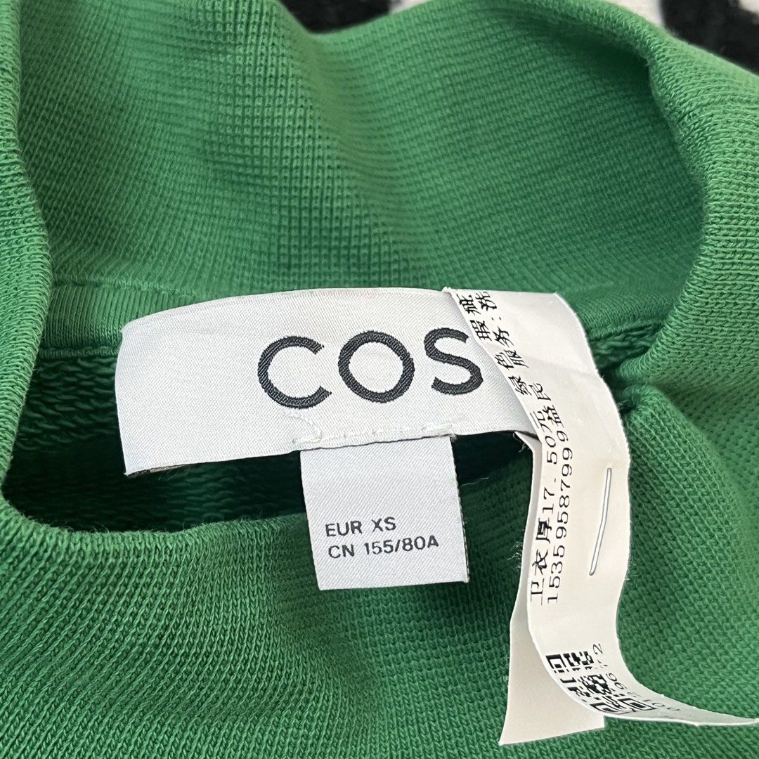 Cos long sleeve (Category: Coats, Jackets and Outerwear) located in Manila. Submitted by royaldripmanila (Listing ID 1468929440, Image 3). Description: No issue W19 L24 .