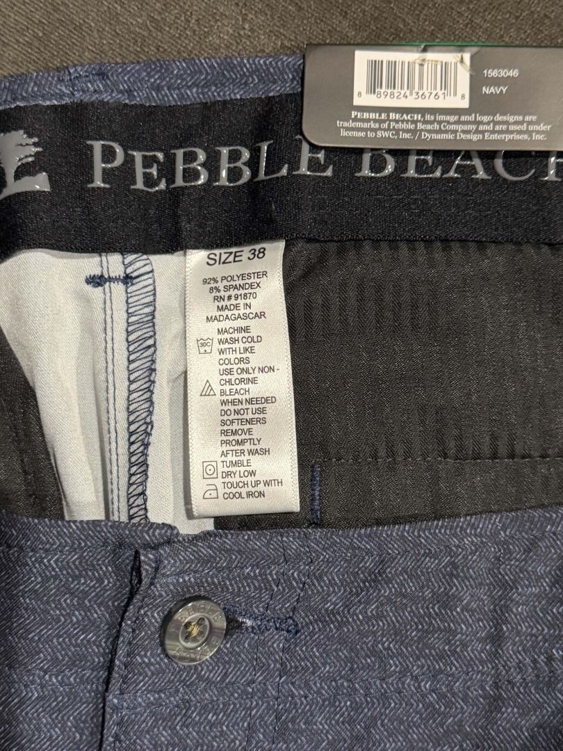 Costco US Walking Shorts (Category: Shorts) located in Marikina City. Submitted by thevelvetcat (Listing ID 1468880105, Image 3). Description: -Costco US Walking Shorts Style: Premium US imported performance/lounge shorts Color: Denim Blue - Size 38 (with tag; brand new) .