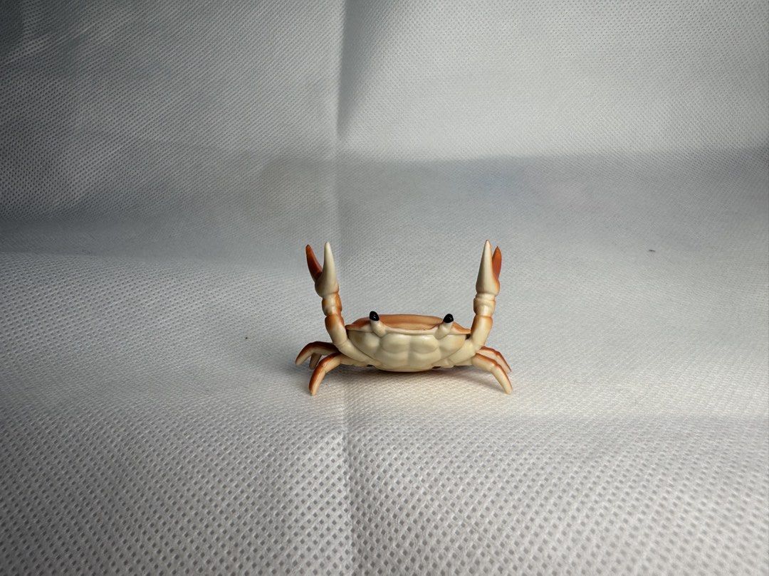 Crab Pen Holder (Category: Stationery & School Supplies) located in Manila. Submitted by eyes.on.ally (Listing ID 1468779013, Image 2). Description: 1 stock per color only / 130php each.