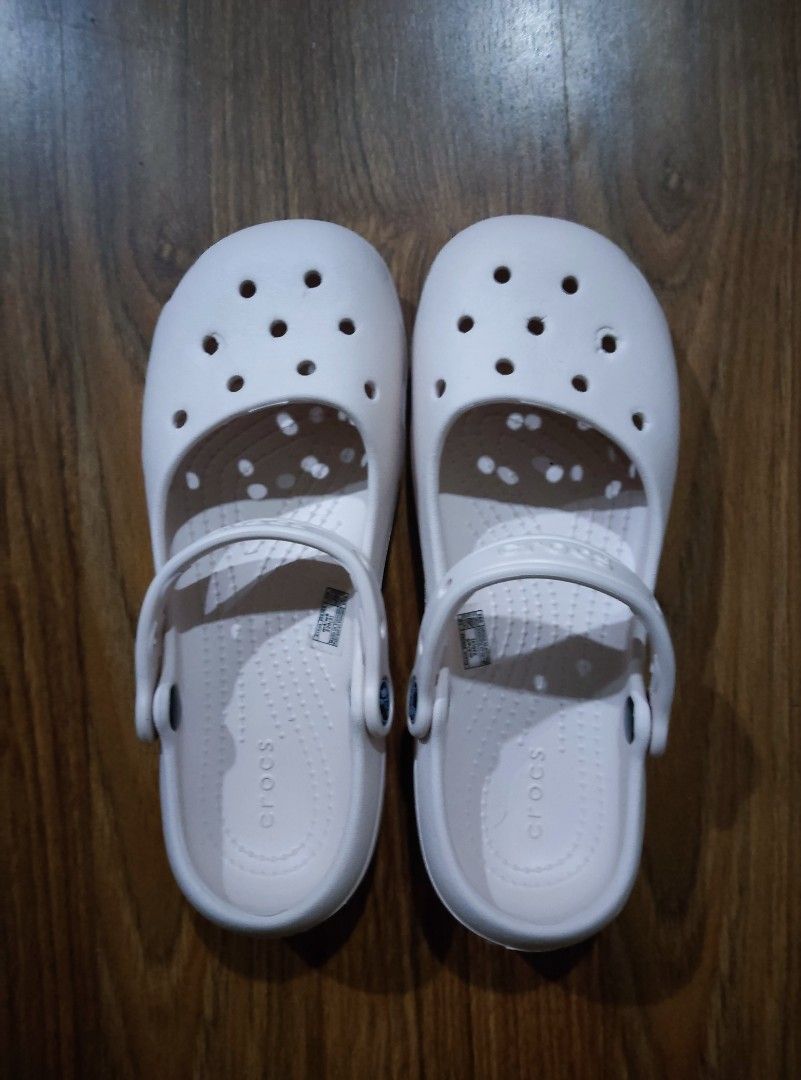 Crocs Classic Ballet Class A - Light Pink (Category: Slippers and slides) located in Manila. Submitted by rachelmig03 (Listing ID 1468889840, Image 1). Description: Crocs Classic Ballet Class A in Light Pink, size 6 or 23cm. Used 1-2 times only, has few dents on the holes because of jibbitz. You can put jibbitz to hide the dents. Reason for selling: small for my feet ☹️.