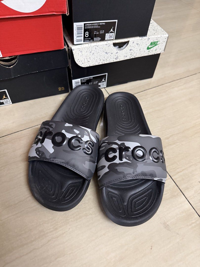 Crocs Slides (Category: Slippers & Slides) located in Taguig. Submitted by thesocialthrift (Listing ID 1468929903, Image 1). Description: For sale Crocs slides for Men’s size 9 Men’s no issue as new Authentic 💯.