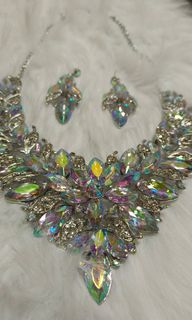 (Category: ) located in . Submitted by shopmycl0sets (Listing ID 1468809120, Image 1). Description: .