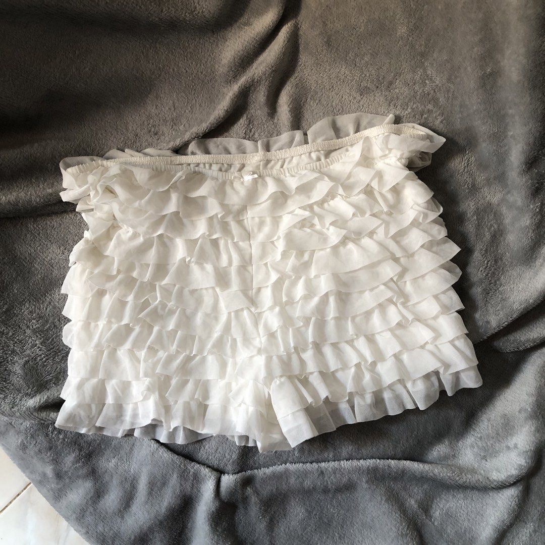 CUTE GLASSON SHORT (Category: Shorts) located in Davao. Submitted by kalipayweaves (Listing ID 1468847371, Image 1). Description: .