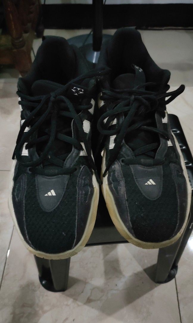 Damian Lillard Unlimited Size 9 (Category: Casual Shoes) located in Taguig. Submitted by fundraising_for_althon (Listing ID 1468924229, Image 1). Description: .