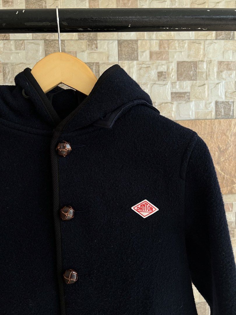 DANTON - FLEECE HOODIE JACKET (Category: Coats, Jackets and Outerwear) located in Bacolod City. Submitted by timelessbyjosh (Listing ID 1468821311, Image 2). Description: BEST FOR CASUAL & COZY OUTFITS SIZE : 36 ACTUAL COLOR : NAVY BLUE COLOR RATE : 9. 5 OUT OF 10 CONDITION : EXCELLENT MATERIAL : MADE IN : JAPAN FLAWS : NONE DIMENSIONS LENGTH - 25 WIDTH ( ARMPIT TO ARMPIT ) - 19 SHOULDER TO SHOULDER - 18 SLEEVE LENGTH ( ARMPIT TO WRIST ) - 16. 5 