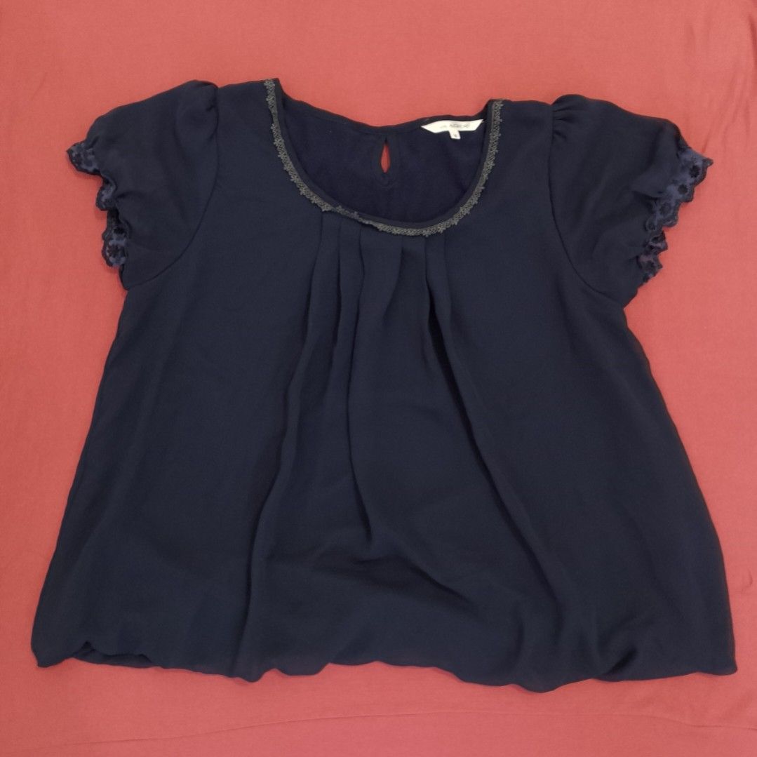 dark blue blouse (Category: Blouses) located in Imus. Submitted by hoshachoo (Listing ID 1468912377, Image 1). Description: tag: glacier, m bust: ~19 in length: ~20 in the bottom part is kinda bubbly! cant think of a better word to describe it xdxd pero ayun it makes it flowy when worn ganun gets ba ❤️‍🩹 dm for more deets sf to be shouldered by buyer no when worn preloved, pls manage your expectations ^__^.