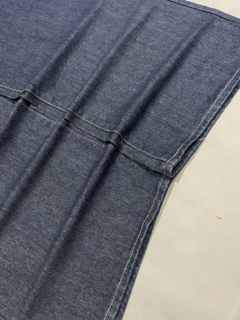 DARK BLUE WIDE RAW DENIM BAGGY (Category: Jeans) located in Quezon City. Submitted by jnkfit_denim (Listing ID 1468928298, Image 3). Description: DARK BLUE RAW DENIM WIDE LEG waistline: 31 length: 41.5 thigh: 13 leg opening: 12.5 [ hard denim, makapal fabric, wideleg fittings, good for psg! a must have! bago pa, hindi pa butas button hole, issue none! ] MINE: 700php.