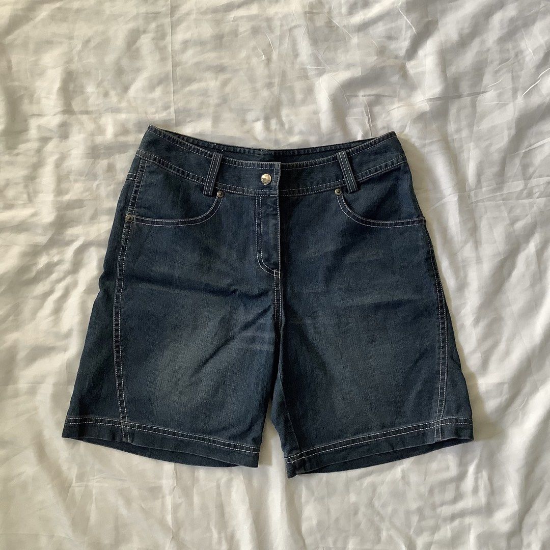 Dark Denim Jorts with White Stitching Details (Category: Shorts) located in Cavite. Submitted by kbyshe_catalog (Listing ID 1468856848, Image 1). Description: w: 24-25 l: 16 inches white stitching details.