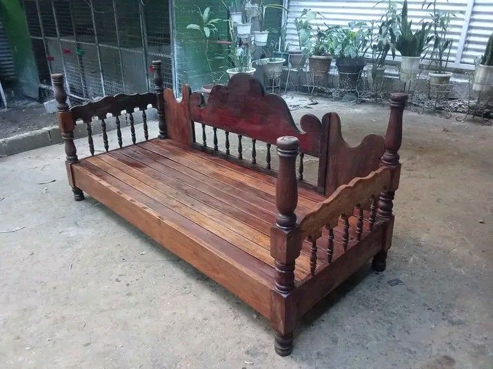Daybed (Category: Sofas) located in Manila. Submitted by carmelites36250 (Listing ID 1468779782, Image 3). Description: Old Daybed ❤❤❤ 11 mix narra & tanguile 🎯✅ Size: L75 W31 H11-34inch Delivery Stripped & varnished 🚛🚚🚛 PM me ☎☎☎☎ Price-12, 500✔️✔️✔️ #forsale.