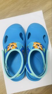 （分類：）位於 。 由 bravebear_9af52f 提交（商品編號 1468802792，圖片 1）。簡介： 。