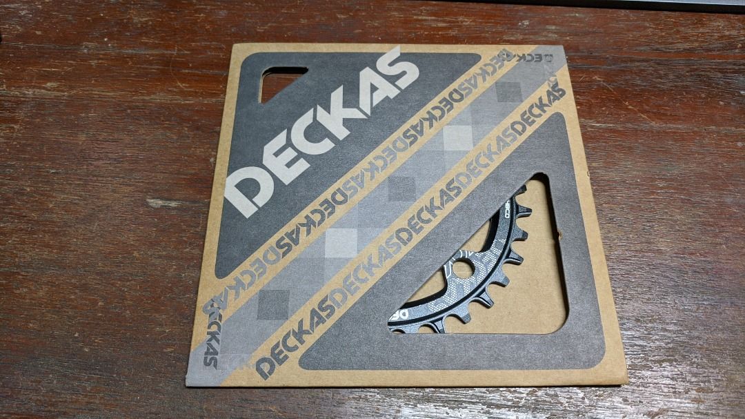 Deckas 104BCD 34T Black MTB Chainring (Category: Bicycles) located in Manila. Submitted by rvnebon_ (Listing ID 1468893312, Image 1). Description: 📍 Limay, Bataan • Brand New • Narrow-wide • RFS: Decluttering.