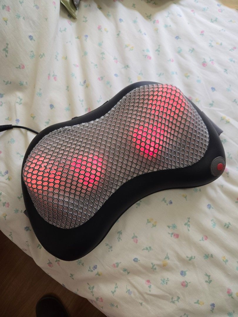 Deep heat massager for back (Category: Massage Devices) located in Manila. Submitted by chocomoose (Listing ID 1468770041, Image 1). Description: JML brand good working condition.