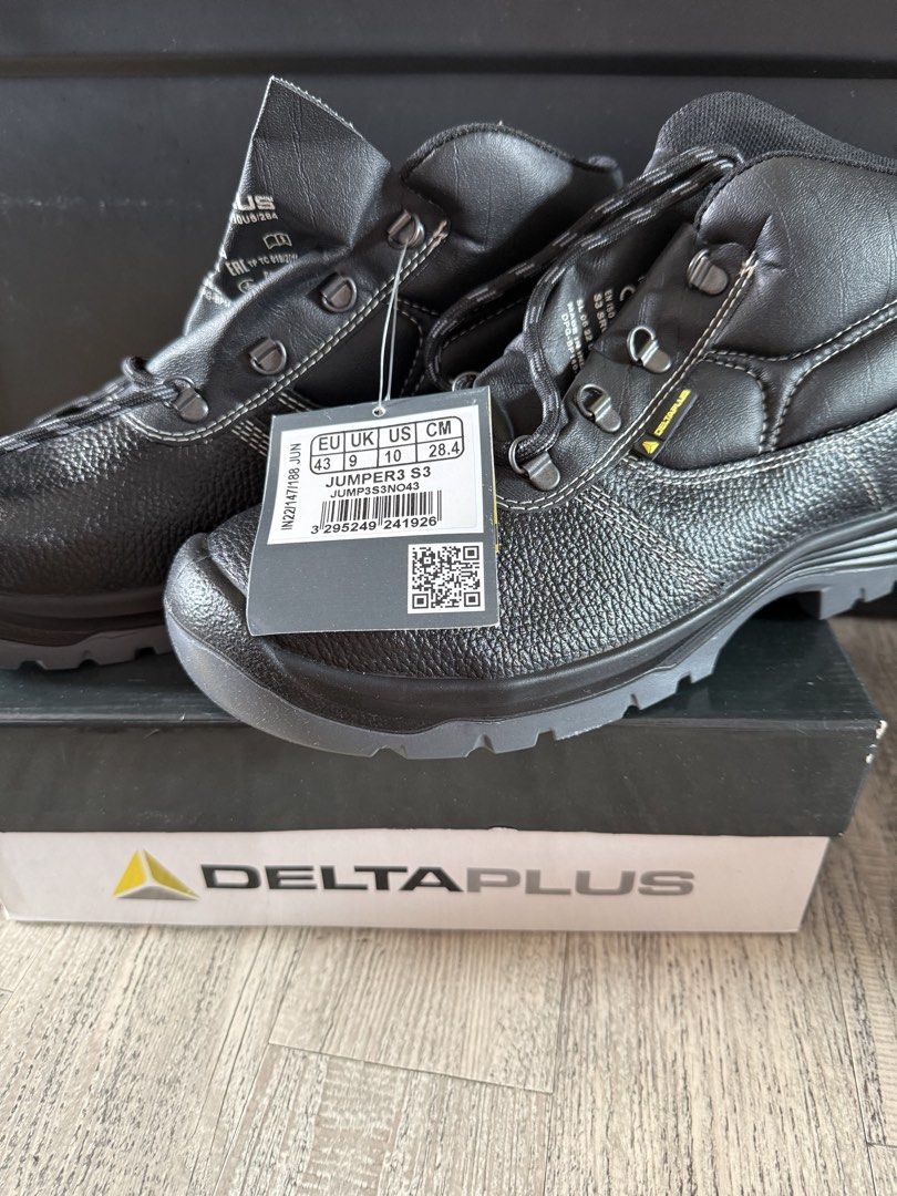 Delta Plus Jumper3 S3 Safety Boots Size EU 43 (Category: Boots) located in Marilao. Submitted by sweetalpuerto (Listing ID 1468739618, Image 2). Description: - Brand new with tags and original box - Model: Delta Plus Jumper3 S3 Safety Boots - Color: Black - Size: EU 43 / UK 9 / US 10 / CM 28.4 - Protective toe cap for maximum workplace safety - Durable leather upper construction - Ideal for construction and industrial work sites.