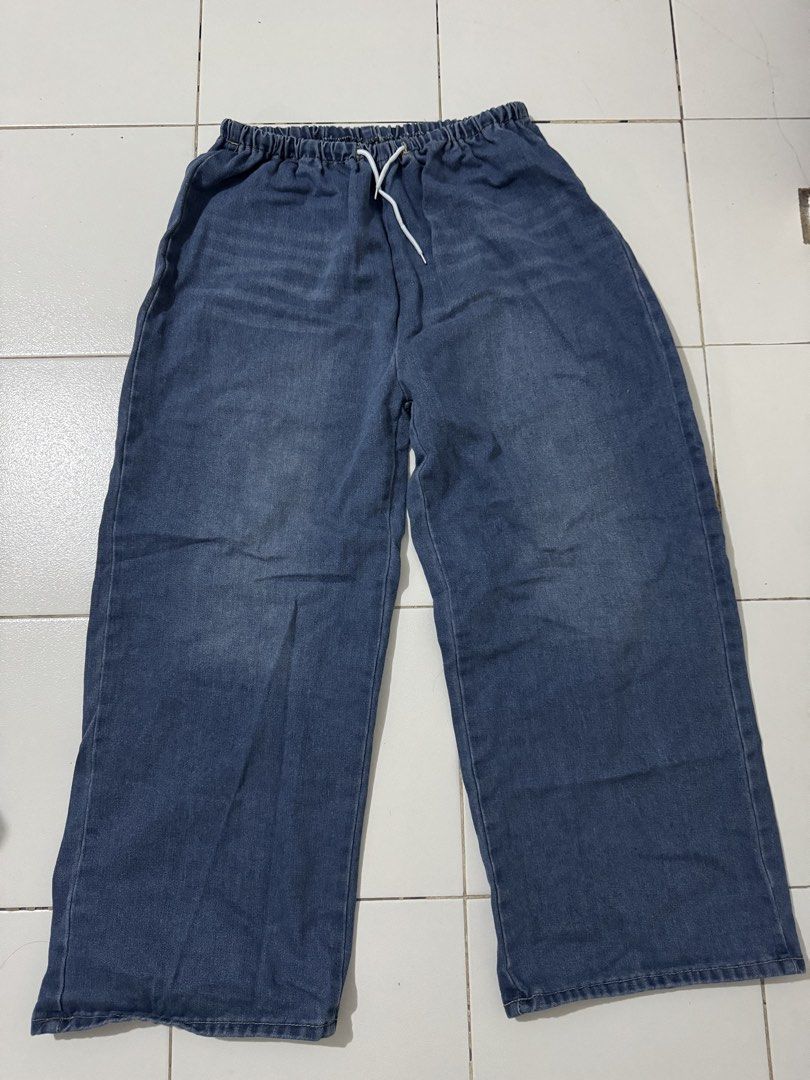 Denim Jogger Pants Elastic Waist Drawstring (Category: Jeans) located in Pasig City. Submitted by pmlmri (Listing ID 1468926099, Image 3). Description: Wide Leg Drawstring Pants Color: Medium Wash Denim Size: Fits 32- 34 inches waist Mode of Payment: Gotyme/BPI/Gcash Mode of Shipping: J&T or Lalamove .