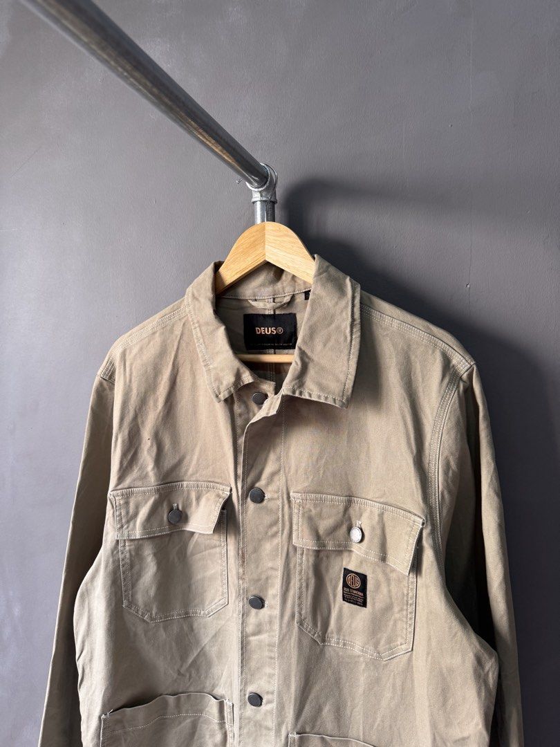 Deus Ex machina - Mac work Shirt (Category: Activewear) located in Cabuyao City. Submitted by _streetflavor (Listing ID 1468781880, Image 2). Description: Deus Ex machina - Mac work Shirt Excellent Size: large Length: 29.5 Width: 23 -2,880 pesos Dm.