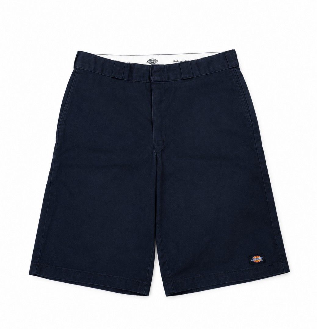 Dickies Double Patch Black Jorts (Category: Shorts) located in Orani. Submitted by odi_thrift (Listing ID 1468716498, Image 1). Description: .