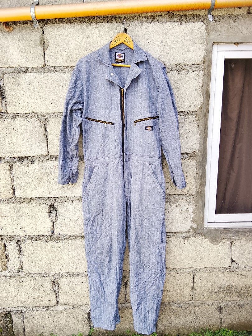 Dickies over all (Category: Activewear) located in Bayombong. Submitted by jeffreybee (Listing ID 1468761145, Image 1). Description: Good as new medium large fittings no flaws.