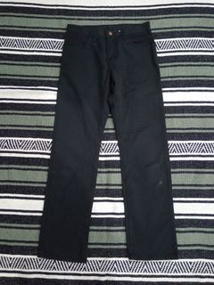 (Category: ) located in . Submitted by Rarerare.store (Listing ID 1468920354, Image 1). Description: .