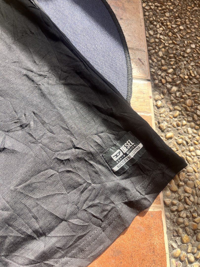 Diesel (Category: Shirts) located in Davao. Submitted by vnxcentt (Listing ID 1468714363, Image 3). Description: Diesel 16 x 24 Have 3 pcs - Stain on print.