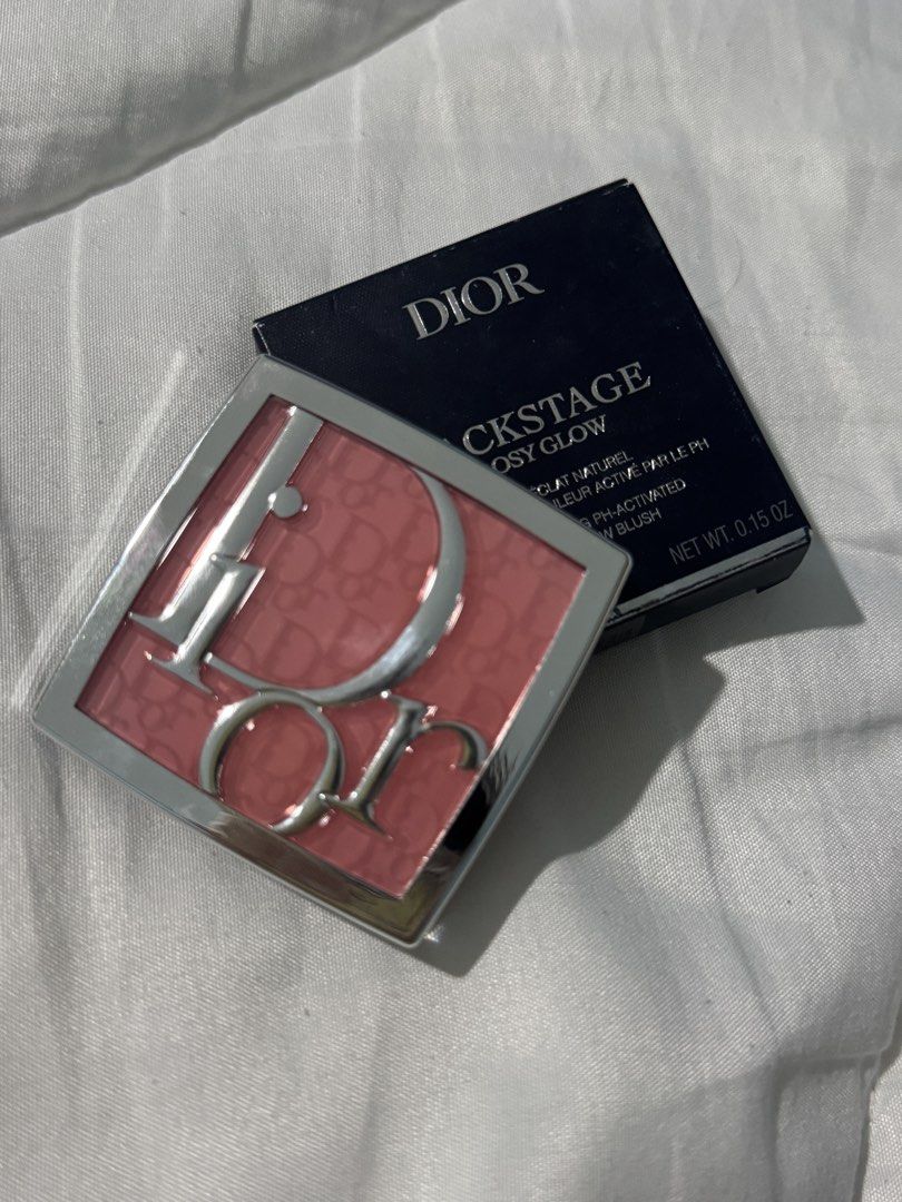 Dior Backstage Rosy Glow – Shade 077 Candy (Category: Makeup) located in Tuguegarao City. Submitted by iovie (Listing ID 1468880338, Image 1). Description: Product: Dior Backstage Rosy Glow Blush Shade: 077 Candy Size: 4.5g Formula: Color-reviving, pH-activated with iconic debossed monogram pattern never been used and 100% authentic, bought directly from dior @ moa ! @ ioveries on x for proof of previous transactions ! :D.