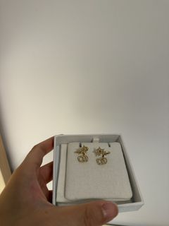 （分類：）位於 。 由 giddyisselling 提交（商品編號 1468869611，圖片 1）。簡介： 。