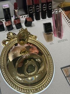 (Category: ) located in . Submitted by luxesonders (Listing ID 1468755941, Image 1). Description: .
