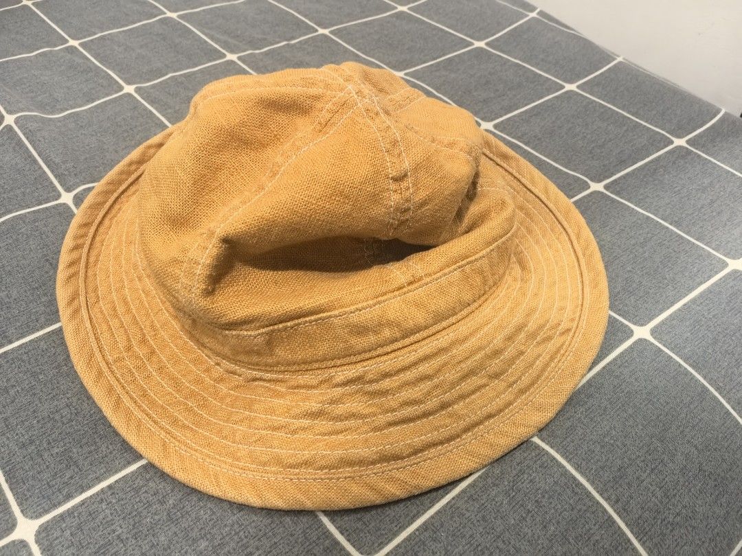 Disce Gaudere Canvas Bucket Hat (Category: Caps & Hats) located in Quezon City. Submitted by vintagespektroom (Listing ID 1468905766, Image 2). Description: For sale Disce Gaudere Canvas Bucket Hat In excellent condition 58-60cm circumference Made in Japan For inquiries, message or call me at 09171548596 Quezon City area Shipping at buyer's expense Mode of payment : Gcash/COD/Bank transfer For inquiries, message or call me at 09171548596 Quezon C