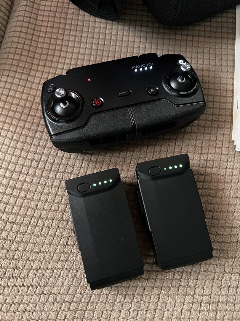 Dji Aur drone (Category: Drones) located in Cavite. Submitted by noli_ra (Listing ID 1468727756, Image 2). Description: Selling my pre owned Dji Air Drone seldam used..