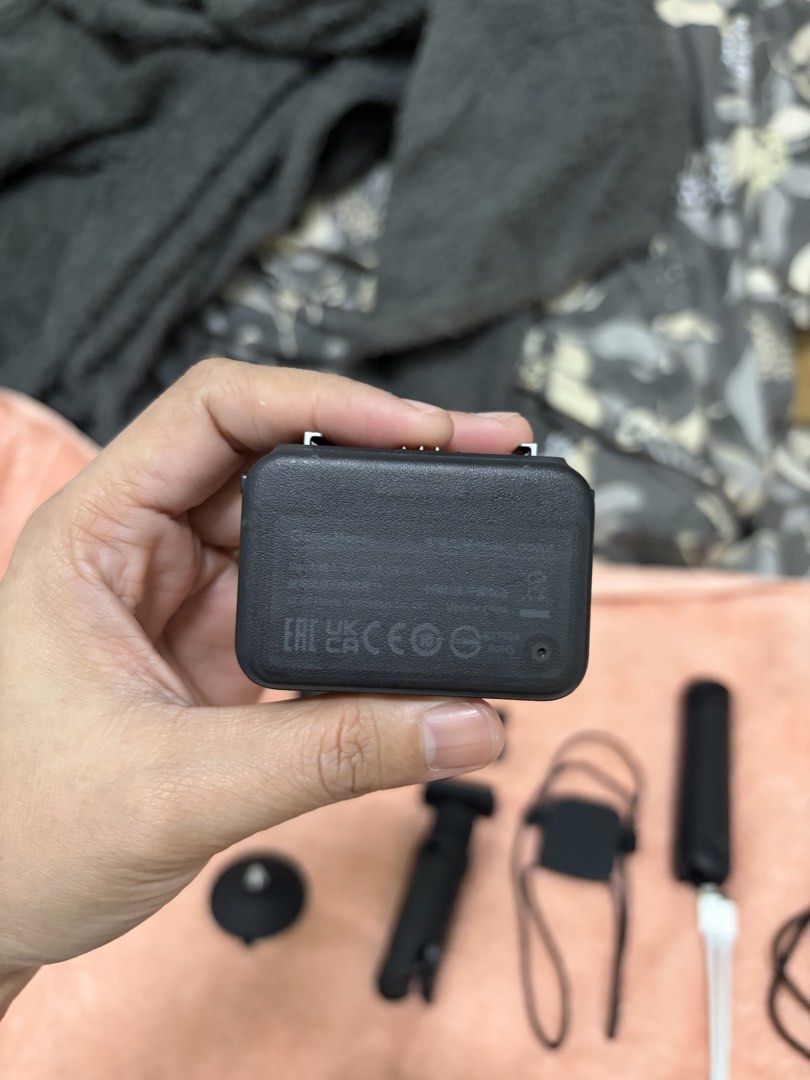 DJI OSMO NANO 64GB (Category: Cameras) located in Manila. Submitted by safeeagle_456c88 (Listing ID 1468817943, Image 3). Description: No issue Complete with box and all the accessories RFS: not using it anymore Freebies: Bash pouch Ulanzi Tripod 64 GB SD card and connector.