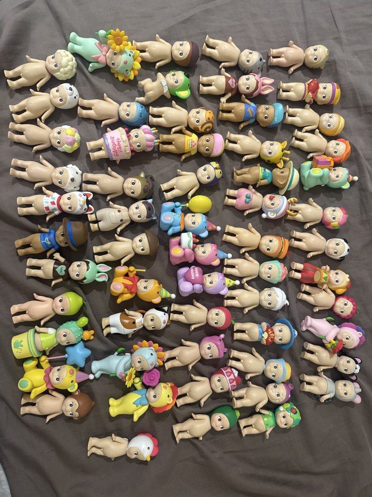 DM FOR PRICE AND INQUIRIES (Category: Designer & Blind Box Toys) located in Manila. Submitted by geezcollect (Listing ID 1468839215, Image 1). Description: .