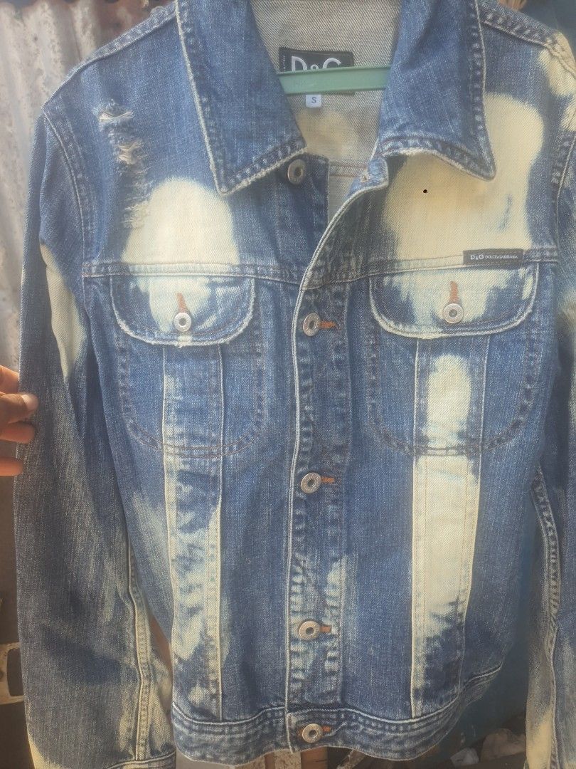 Dolce and Gabbana Y2K Trucker Jacket (Category: Coats, Jackets and Outerwear) located in Butuan. Submitted by alovier1992 (Listing ID 1468743887, Image 1). Description: .