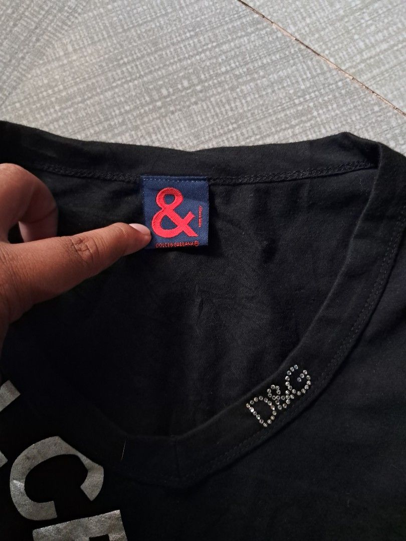 Dolce gabbana (Category: Coats, Jackets and Outerwear) located in Cebu City. Submitted by chill_zy (Listing ID 1468718422, Image 2). Description: .
