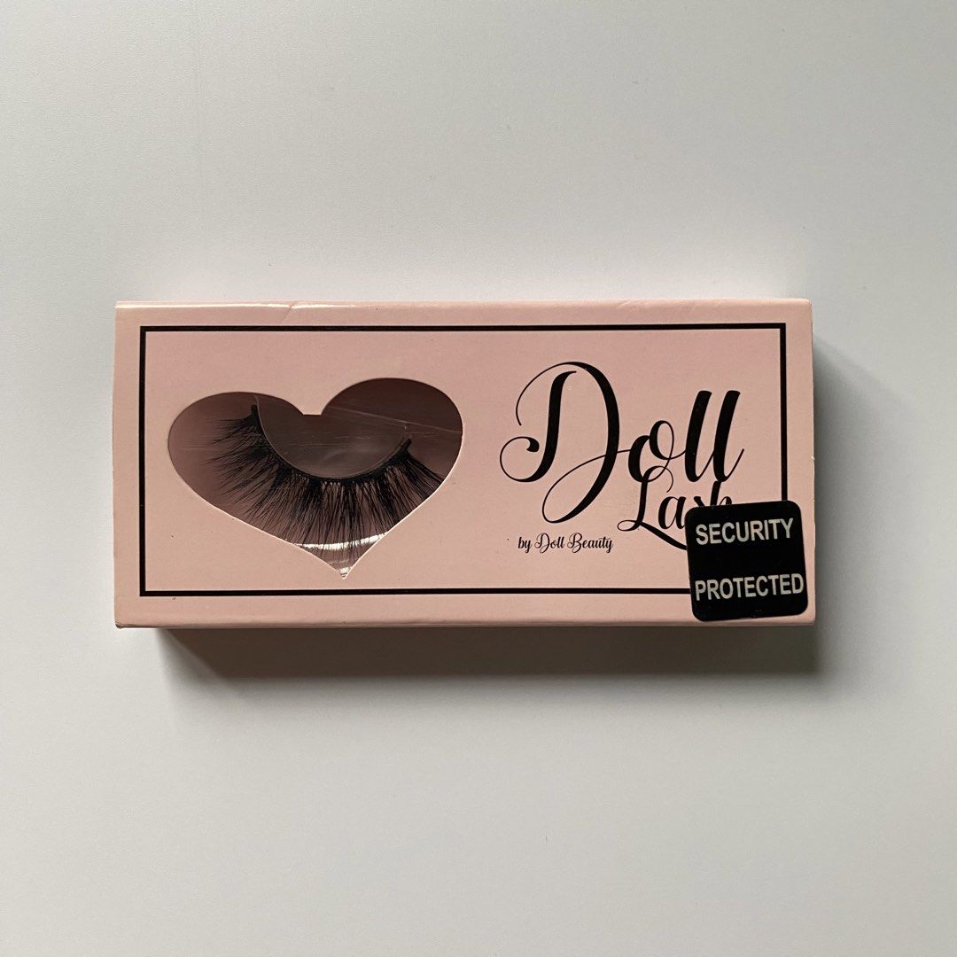 [AUTHENTIC] Doll Lash by Doll Beauty (Liza) (Category: Makeup) located in Midsayap. Submitted by someones_attic (Listing ID 1468880812, Image 1). Description: ⤿contents: 2 pcs / 1 pair ⤿reusable up to 20x ▹see attached price tag for the OG SRP £10 / €11.50 shown on the box tag ▹brand new & unused. (please refer to photos for actual condition) 💯 guaranteed authentic from Qatar cargo box 🇶🇦.