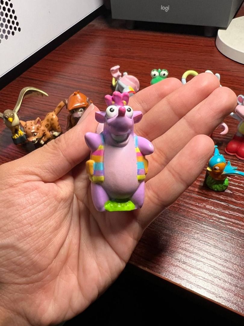 Dora the Explorer and Friends Figures (Category: Figurines & Statues) located in Baguio. Submitted by ditoyzb08176 (Listing ID 1468855079, Image 2). Description: - Lot of 12 assorted Mega Bloks figures - Includes Dora, Boots, Swiper, and various animals - Various sizes, some with movable parts or bases - Played with condition with minor paint wear - Selling as a complete set only Location: Baguio City Shipping: J&T/FLASH/LBC .