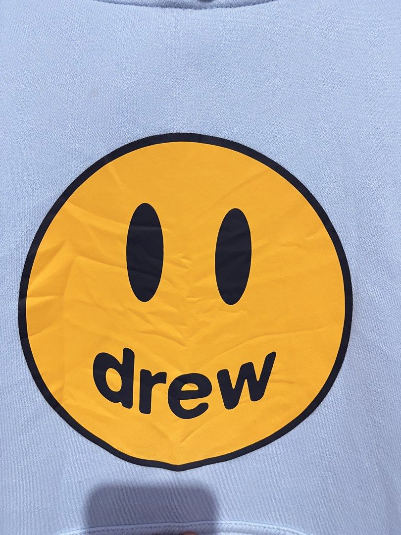 Drew House Hoodie Jacket (Category: Hoodies) located in Tumauini. Submitted by jomerthrift (Listing ID 1468886374, Image 2). Description: Dimes: 25x27 Color rate: 9.5/10 No issue.