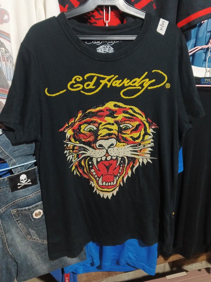 ed hardy (Category: Activewear) located in Isabel. Submitted by nieljun112187 (Listing ID 1468796436, Image 1). Description: ed hardy width 22 length 29 colorate 9 issue mayron lang missing beds pero hinde naman halata.