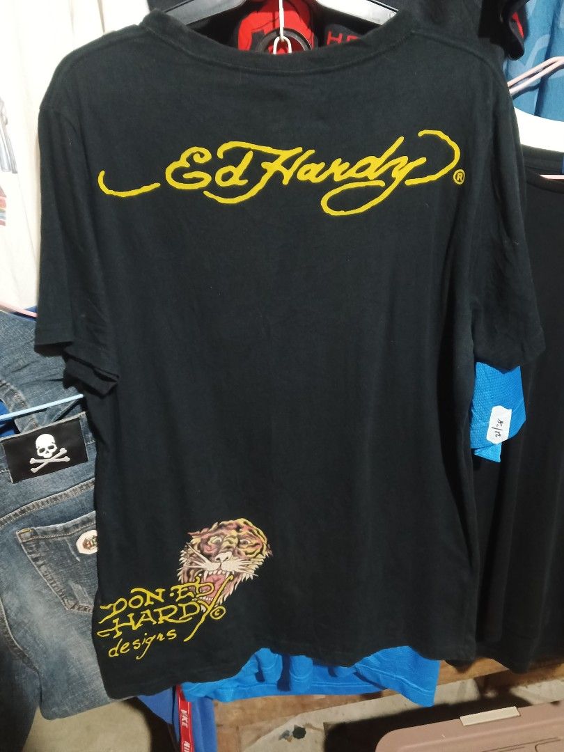 ed hardy (Category: Activewear) located in Isabel. Submitted by nieljun112187 (Listing ID 1468796436, Image 2). Description: ed hardy width 22 length 29 colorate 9 issue mayron lang missing beds pero hinde naman halata.