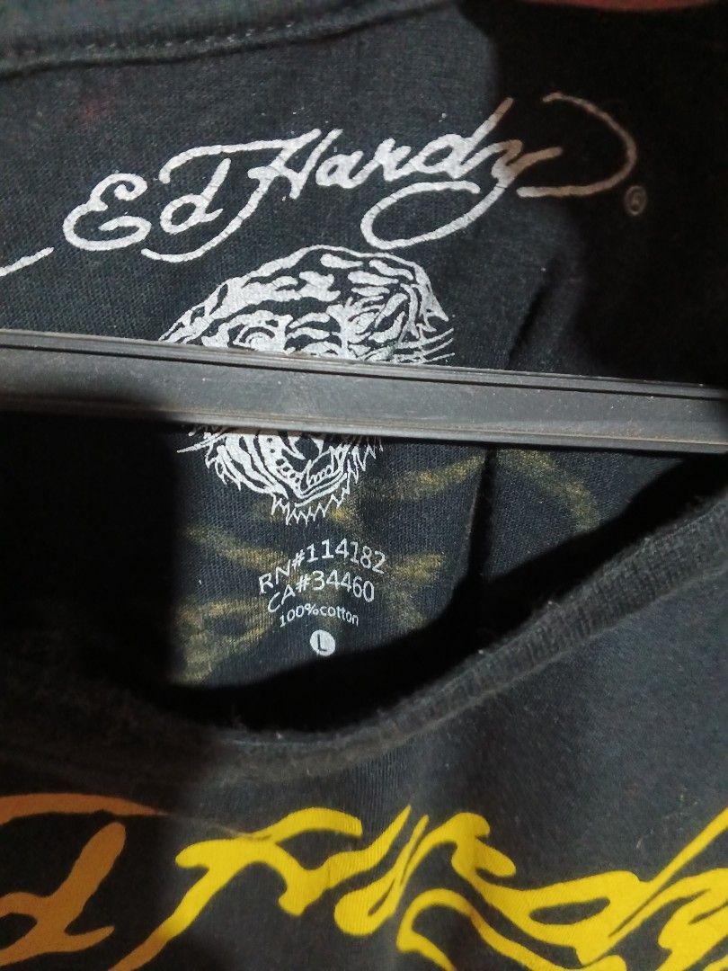 ed hardy (Category: Activewear) located in Isabel. Submitted by nieljun112187 (Listing ID 1468796436, Image 3). Description: ed hardy width 22 length 29 colorate 9 issue mayron lang missing beds pero hinde naman halata.