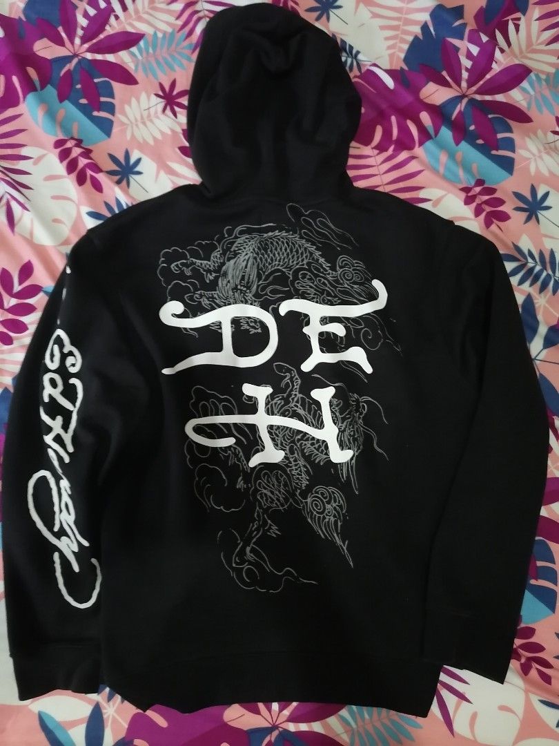 Ed Hardy Japan Dragon Pullover Hoodie (Category: Coats, Jackets and Outerwear) located in Castillejos. Submitted by realmayor0910 (Listing ID 1468812437, Image 2). Description: .