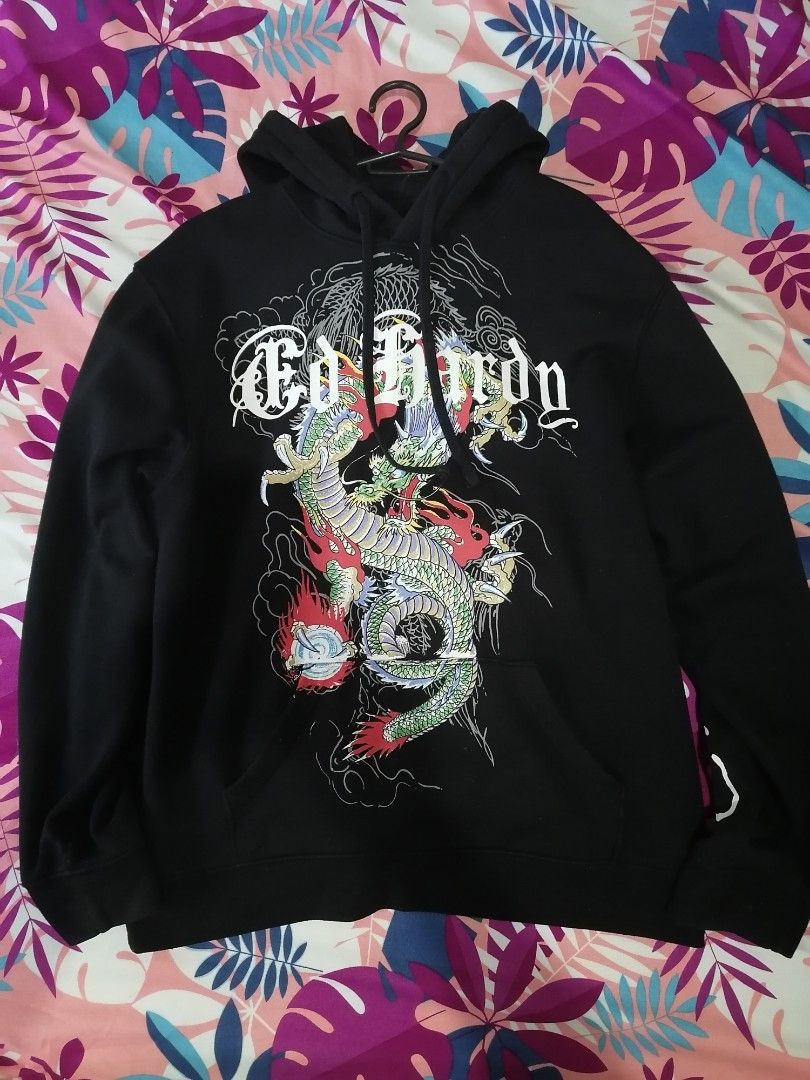 Ed Hardy Japan Dragon Pullover Hoodie (Category: Coats, Jackets and Outerwear) located in Castillejos. Submitted by realmayor0910 (Listing ID 1468812437, Image 1). Description: .