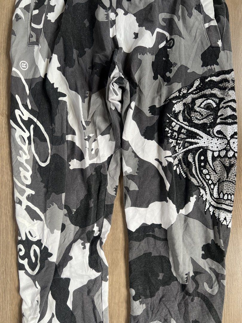 ED HARDY RHINESTONE Jogger Pants (Category: Other Bottoms) located in Angeles City. Submitted by mark.happenss (Listing ID 1468783741, Image 2). Description: ED HARDY RHINESTONE TIGER CAMO Jogger Pants Waist: 30 Length: 38.