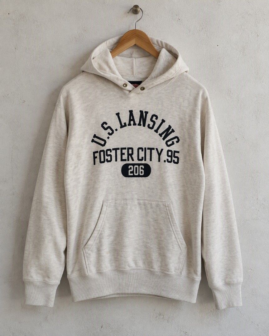 EDWIN FIELDMAN HOODIE (Category: Coats, Jackets and Outerwear) located in Baguio. Submitted by luxeloomarchive (Listing ID 1468857177, Image 1). Description: FIELDMAN BY EDWIN ​Vintage U.S. Lansing Graphic Pullover Hoodie ​A classic vintage hoodie in an oatmeal/light gray color tone, featuring a bold "U.S. LANSING FOSTER CITY.95" front graphic. Includes a kangaroo pocket, brass hood grommets, and a 100% premium cotton body. ​DETAILS ​Brand: Field